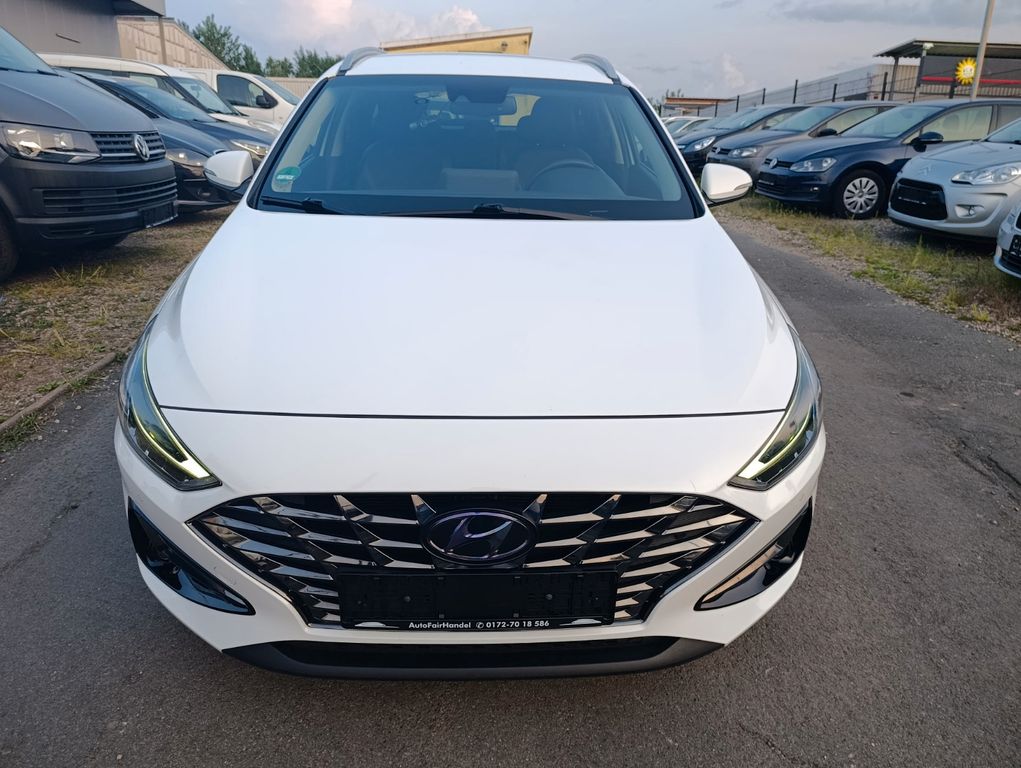 Hyundai i30 cw Prime Mild-Hybrid*KAMERA*NAVI*LED*DAB*ALU