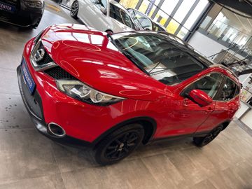 Nissan Qashqai N-Connecta *BI-XENON*LED*AHK*360 KAMERA*
