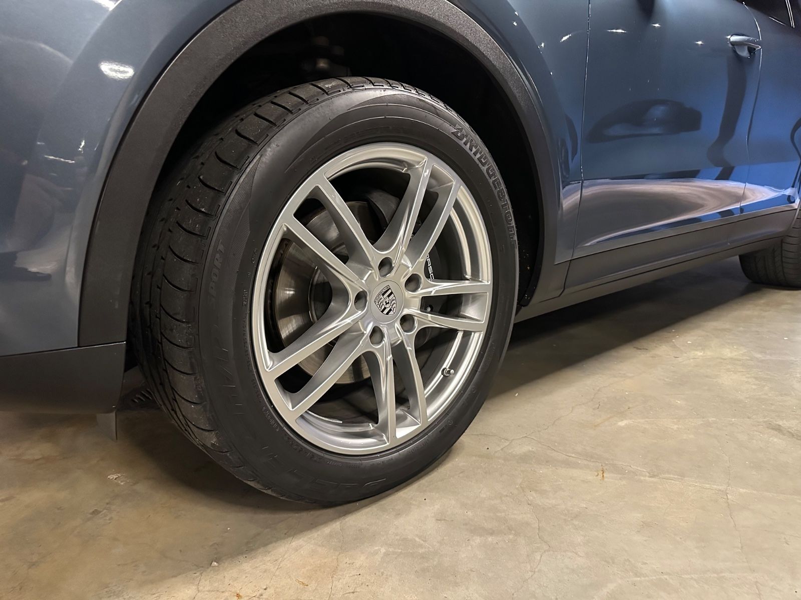 Porsche Cayenne AHK Luftfederung Surround View foto 5