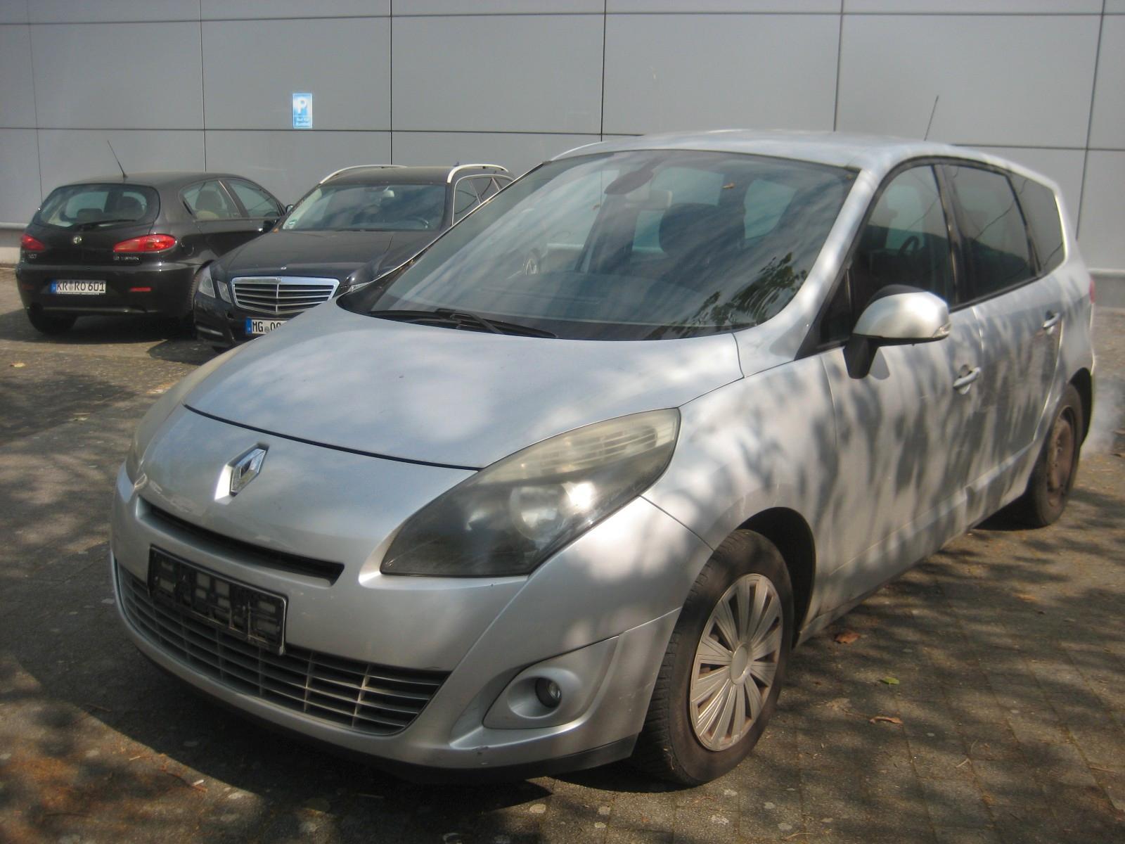 Renault Grand Scenic TCe 130