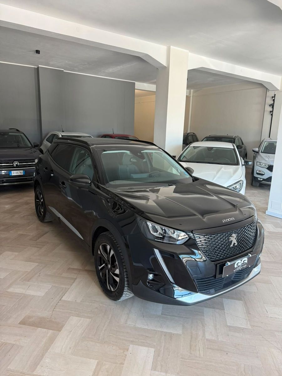 Peugeot 2008 BlueHDi 130 S&S EAT8 Allure Pack imagem 3