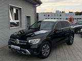Mercedes-Benz GLC 220 d 4Matic*1.HAND*MWST*AHK*R.KAM*LED - gebrauchte Mercedes-Benz GLC 220 aus dem Jahr 2021