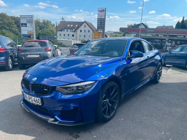 BMW M4 CS