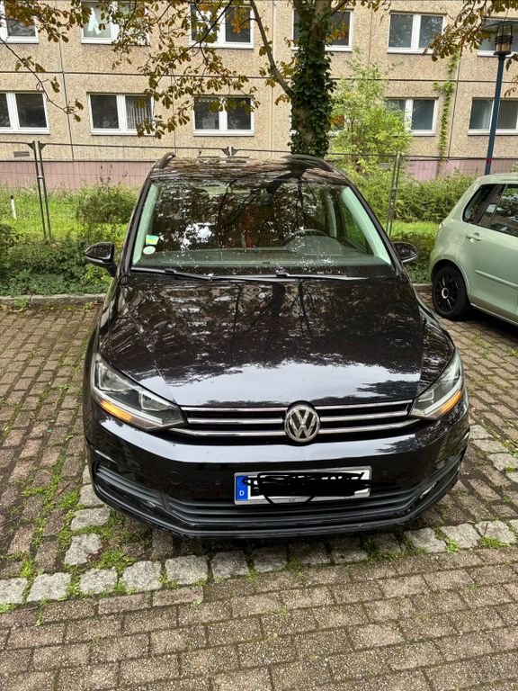 Image of Volkswagen Touran