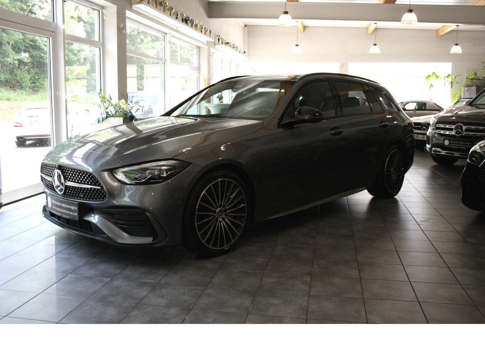 Fahrzeugabbildung Mercedes-Benz C 200 Td AMG *AHK*Night*19 Zoll AMG*Totwinkel