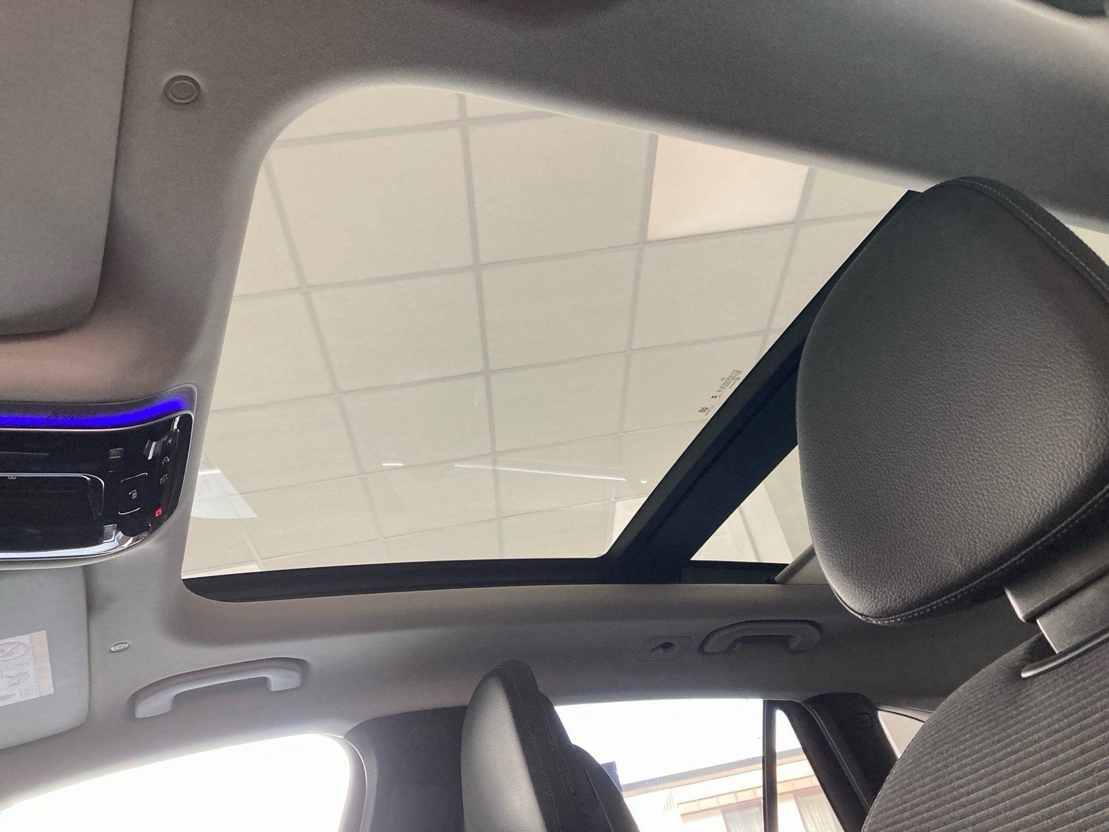 Fahrzeugabbildung Mercedes-Benz GLC 200 4M *Pano*Burmester*Totwinkel*LED*Memory*