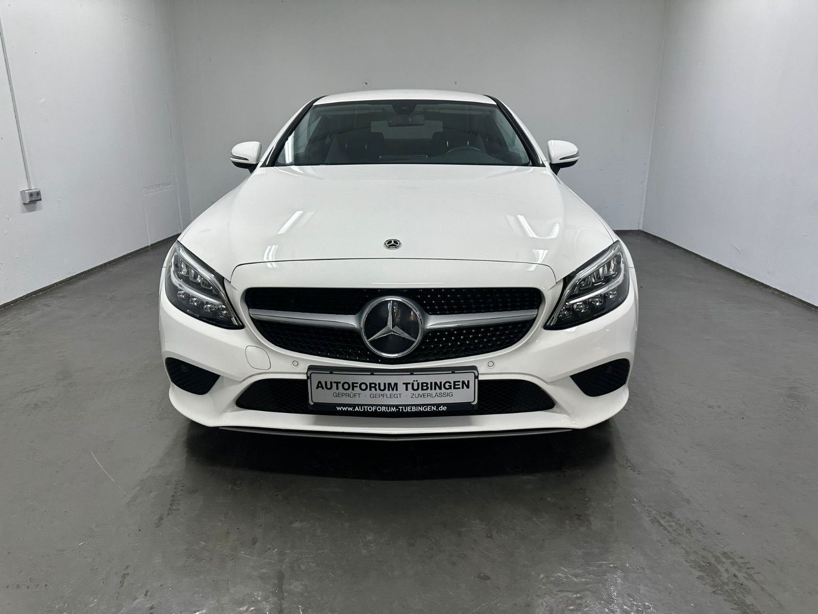 Fahrzeugabbildung Mercedes-Benz C 220 d COUPE Autom. *TEMPO*SH*LED*KAMERA*NAVI*