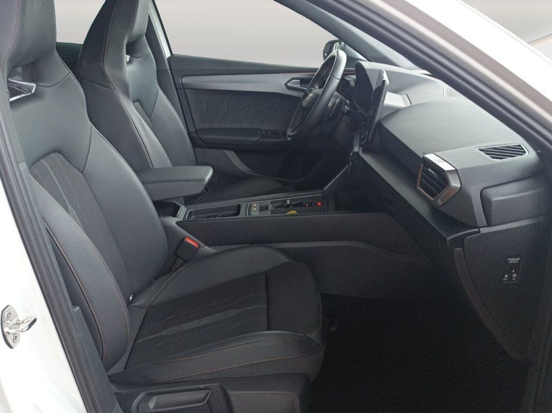 Fahrzeugabbildung CUPRA Leon SP 2.0 TSI VZ DSG  NAVI+LED+DIGITAL-COCKPIT