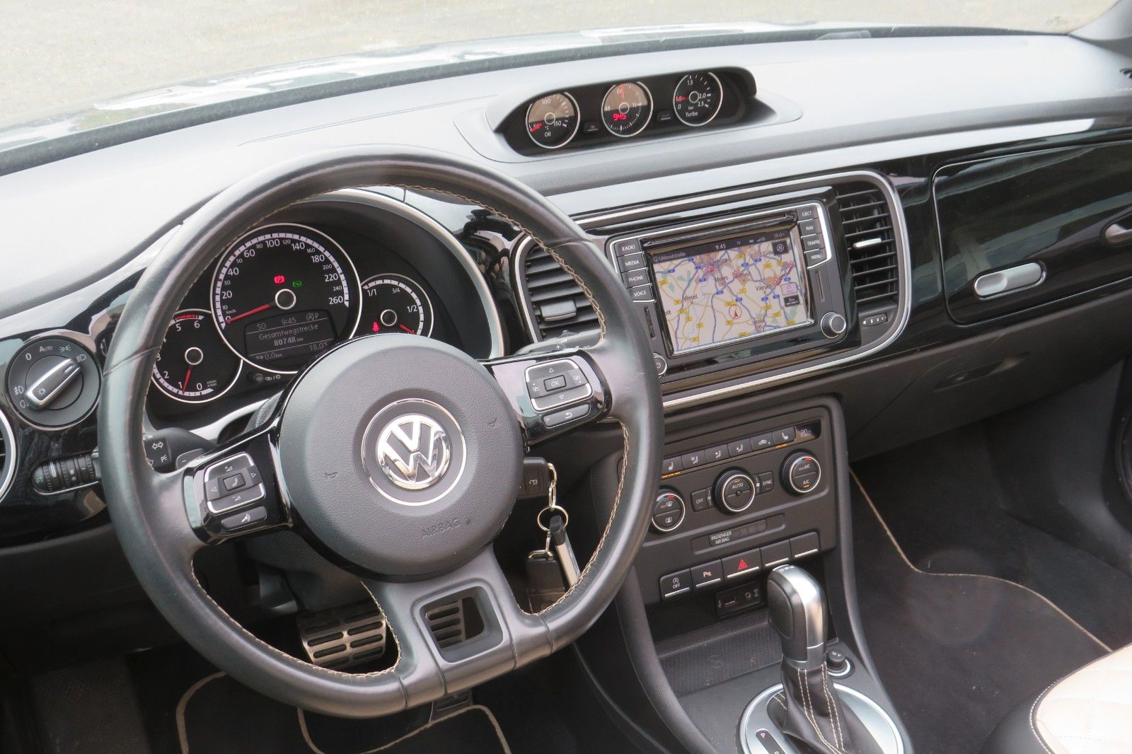 Fahrzeugabbildung Volkswagen Beetle Cabriolet EXCLUSIVE SPORT DSG XENON LEDER