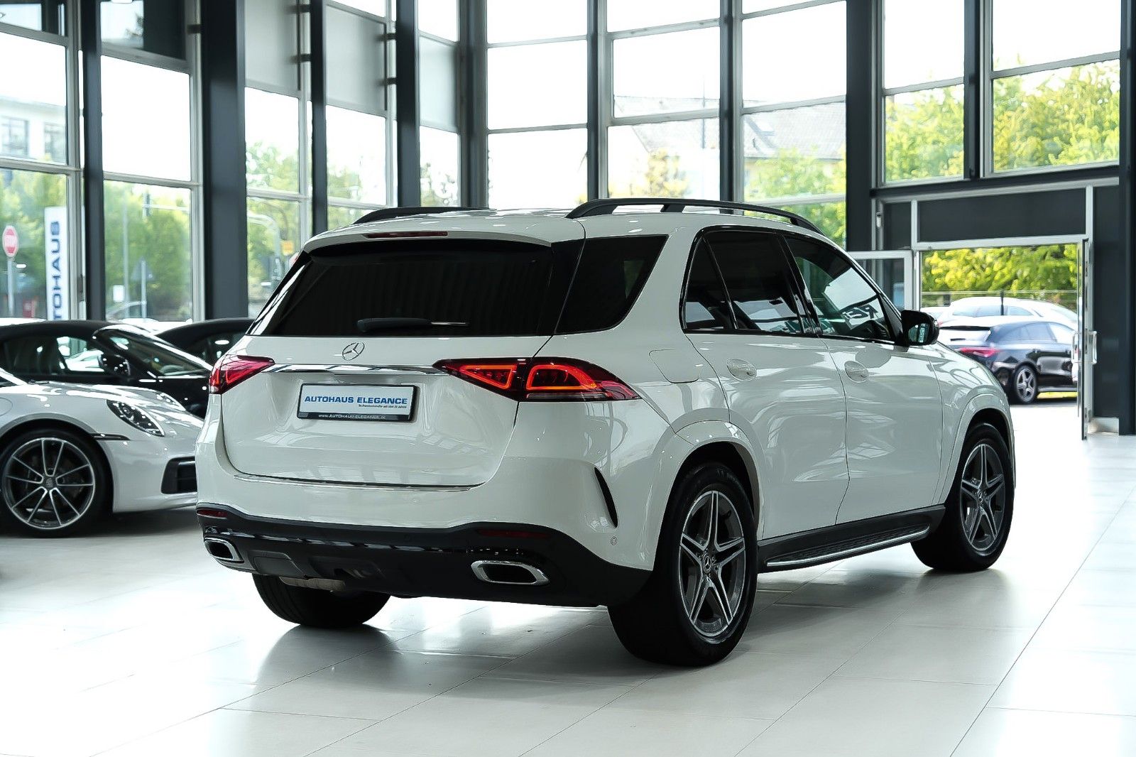 Mercedes-Benz GLE 300 d 4M AMG-LINE NIGHT AIRMATIC MULTIBEAM foto 2