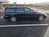 Volvo V70 II-2.4D5 Summum 136kW/185PS-Automatik-TÜVneu