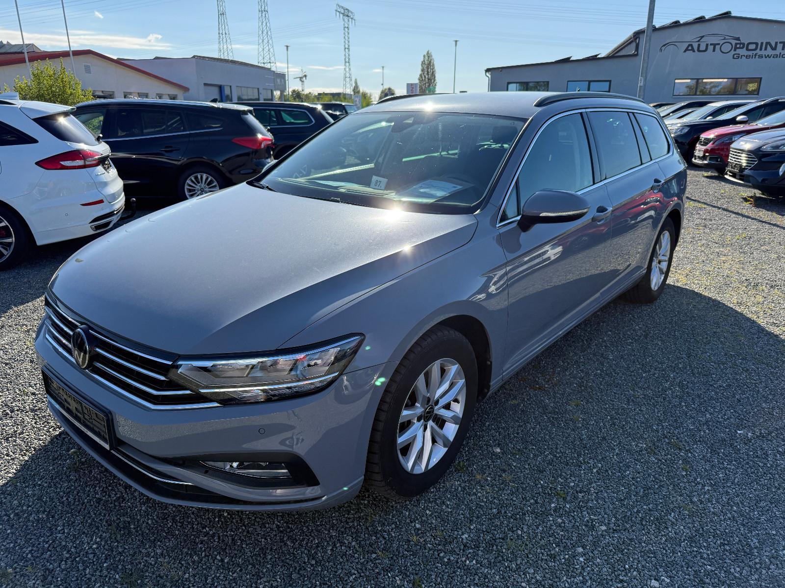 Volkswagen Passat Variant LED NAVI ACC SH  MASSAGE KAMERA