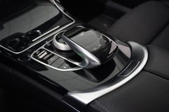 Fahrzeugabbildung Mercedes-Benz C 200 LIM. AVANTGARDE 7G NAVI/LED/SHZ/TEMP./AHK