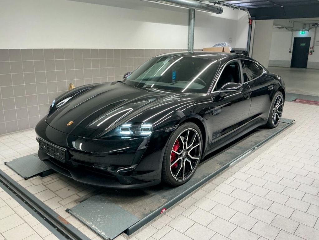 PORSCHE Taycan 2023
