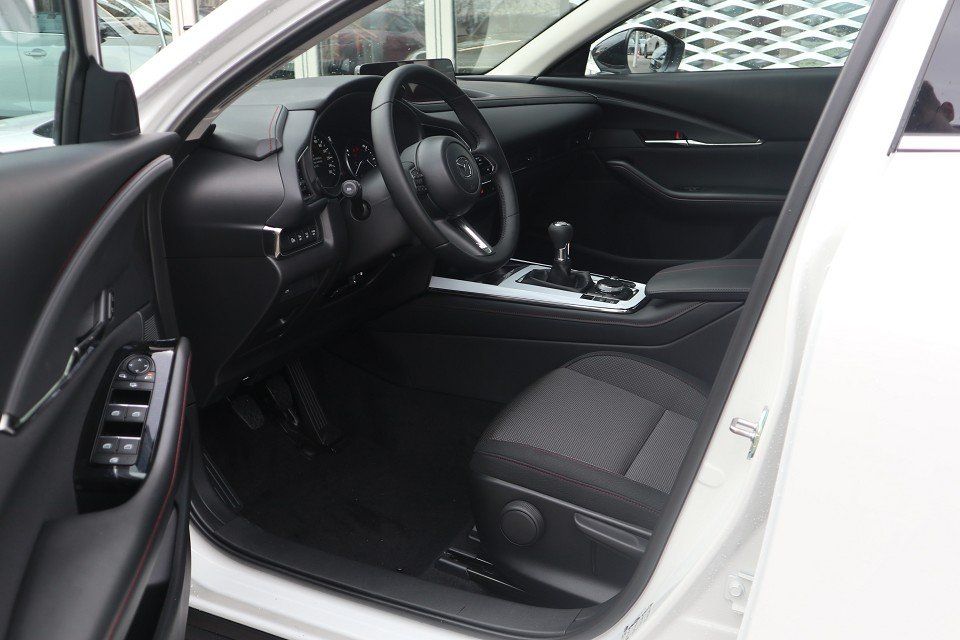 Fahrzeugabbildung Mazda CX-30 2025 M-Hybrid Homura G-140 NAVI ACAA SHZ H