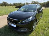 Peugeot 2008 Blue HDI 1.6   - Peugeot 2008: 1.6