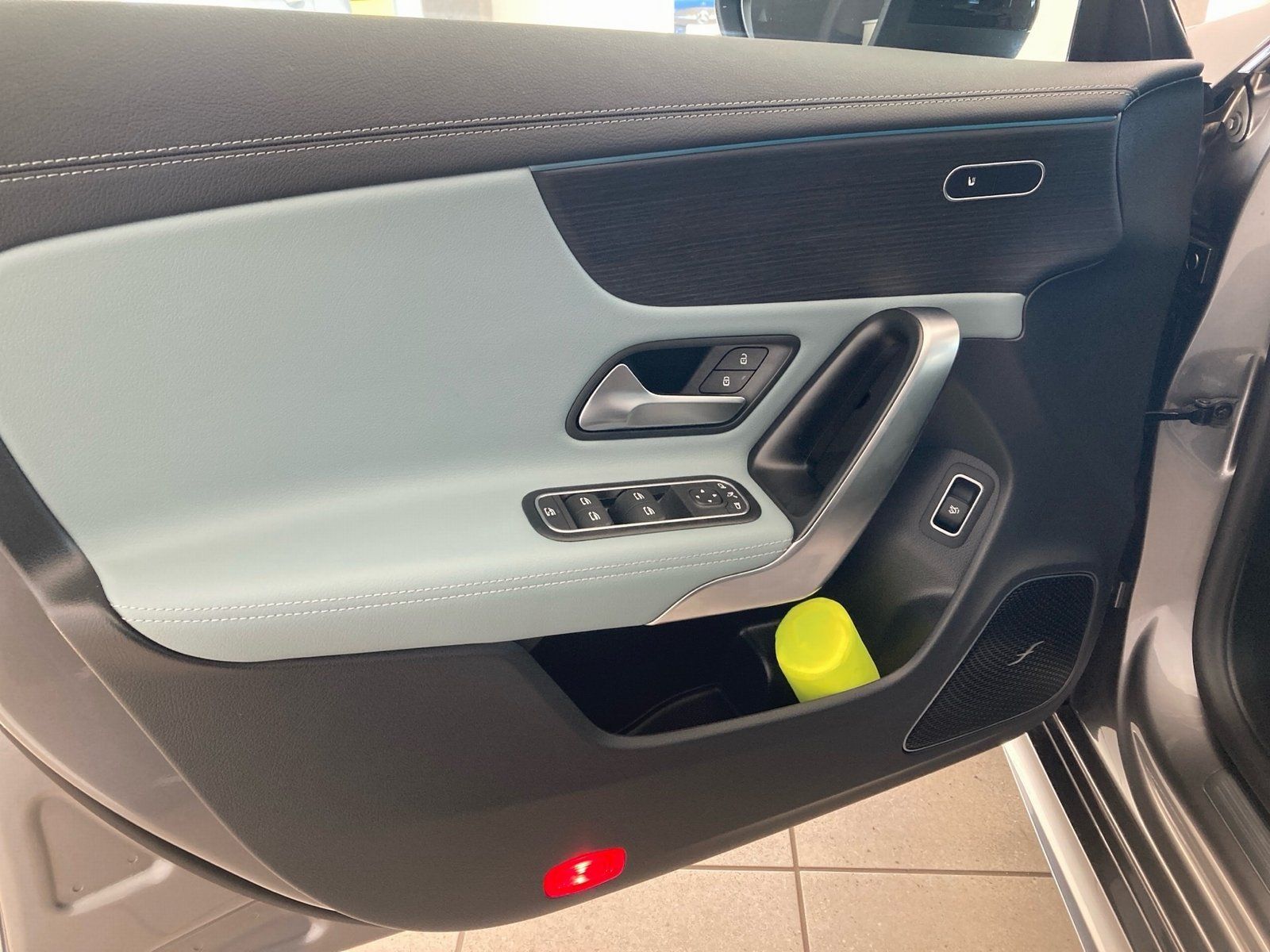 Fahrzeugabbildung Mercedes-Benz CLA 200 AMG*Pano*Burmester*Distr*360*Night*Totw*