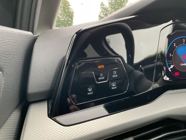 Golf Variant 8 VIII Move 2.0 TDI StandHZG Navi