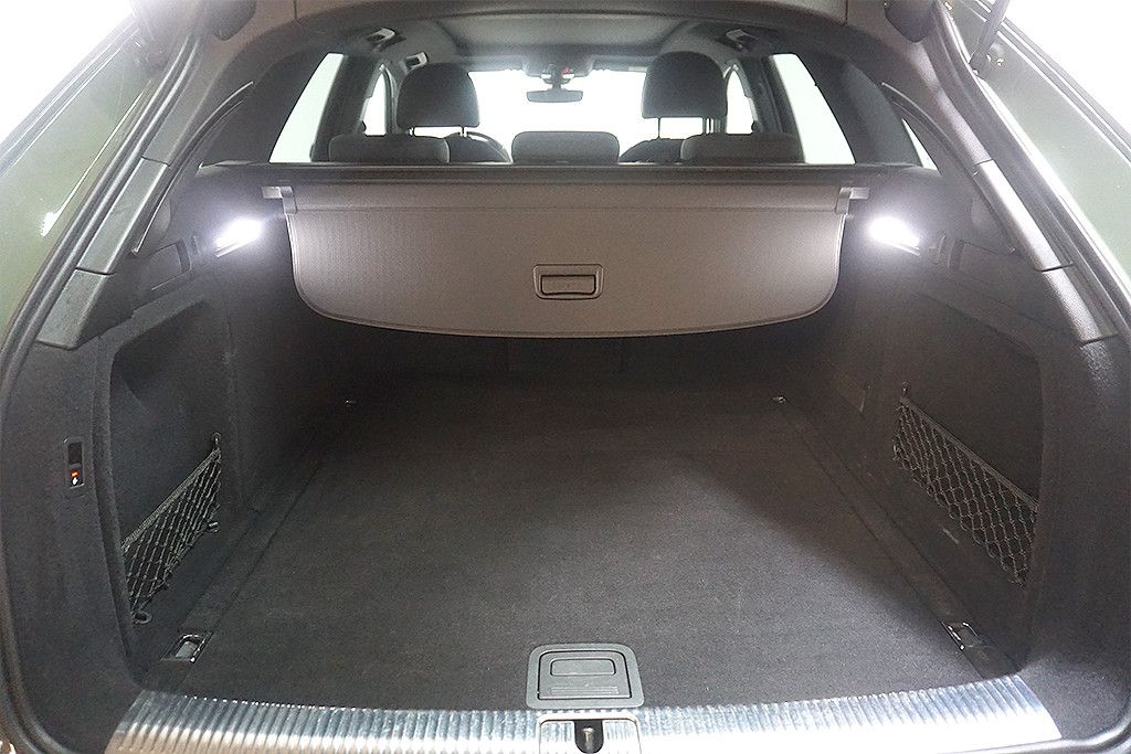 AUDI A4 2024