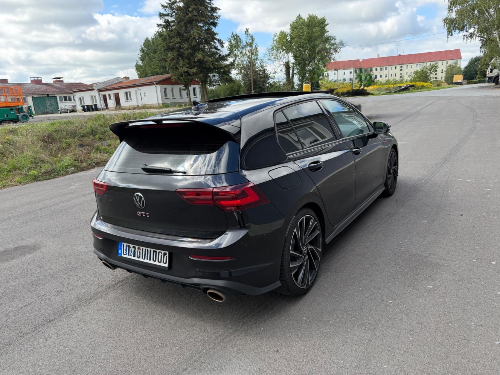 Volkswagen Golf 8 GTI Clubsport, миниатюра 4