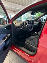 Volkswagen ID.4 Pro 210 kW mit Infotainment-Paket - : mit TÜV, mit
