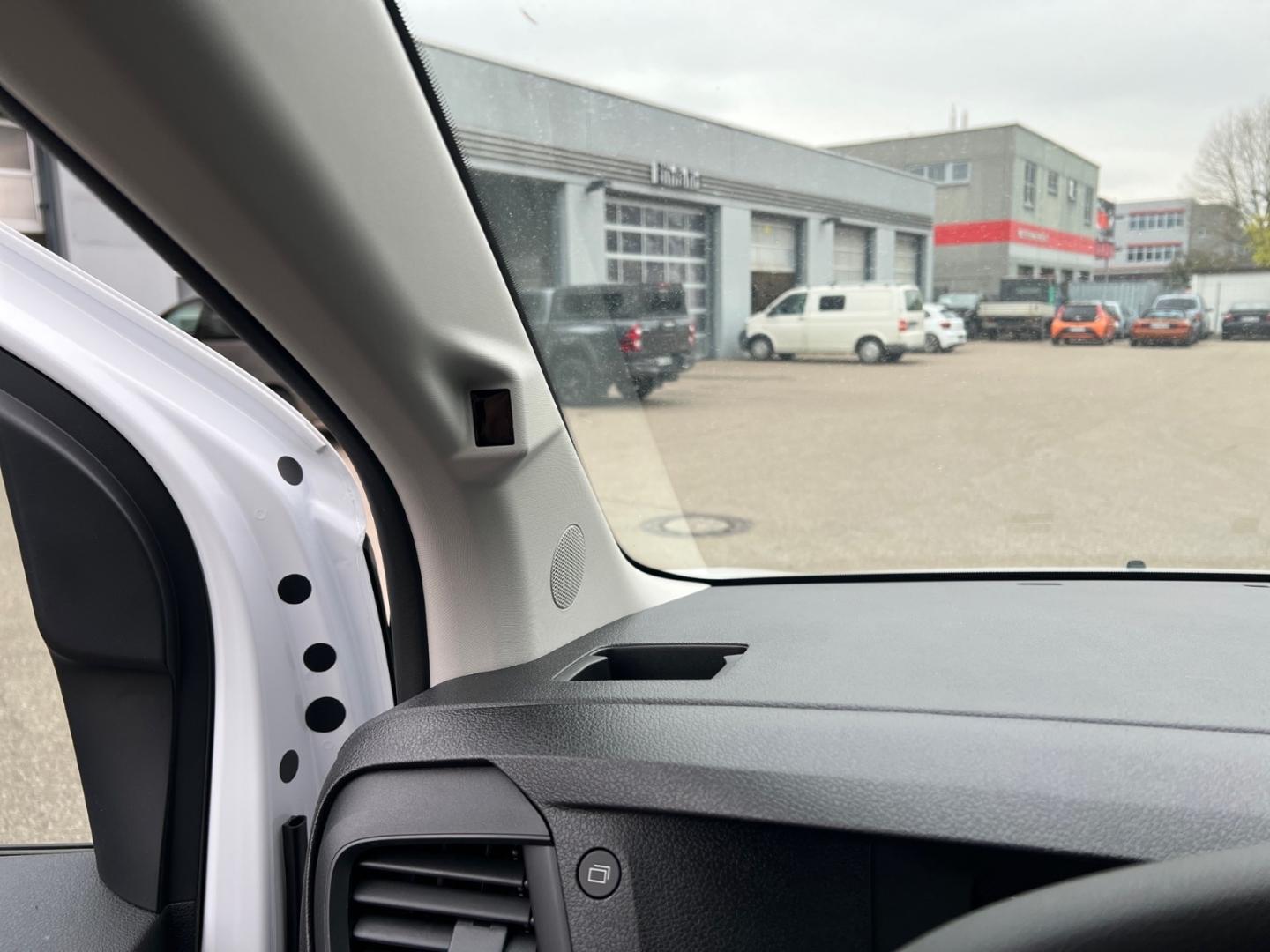 Toyota Proace 1,5L D Schaltgetriebe 120 PS Work L1