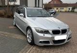 BMW 320i  Original M-Paket ab Werk | Pano... - BMW 320 aus 2010: Kombi