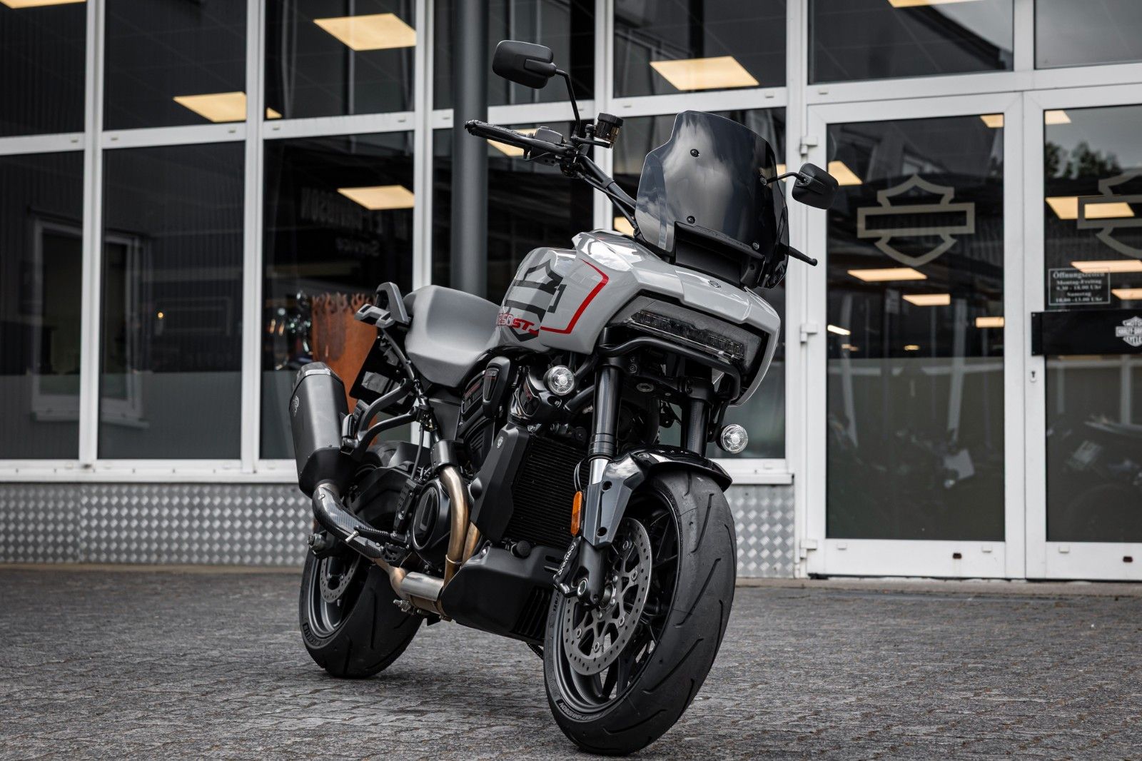 Fahrzeugabbildung Harley-Davidson PAN AMERICA ST RA1250ST MY25 - Jekill&Hyde