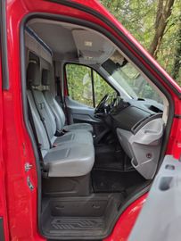 Ford Transit - 9