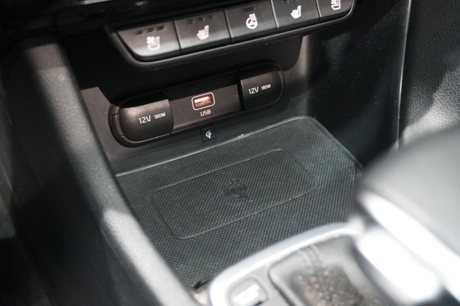 Fahrzeugabbildung Kia Sportage 2.0D GT-LINE AWD NAVI/LED/360°/PANO/AHK