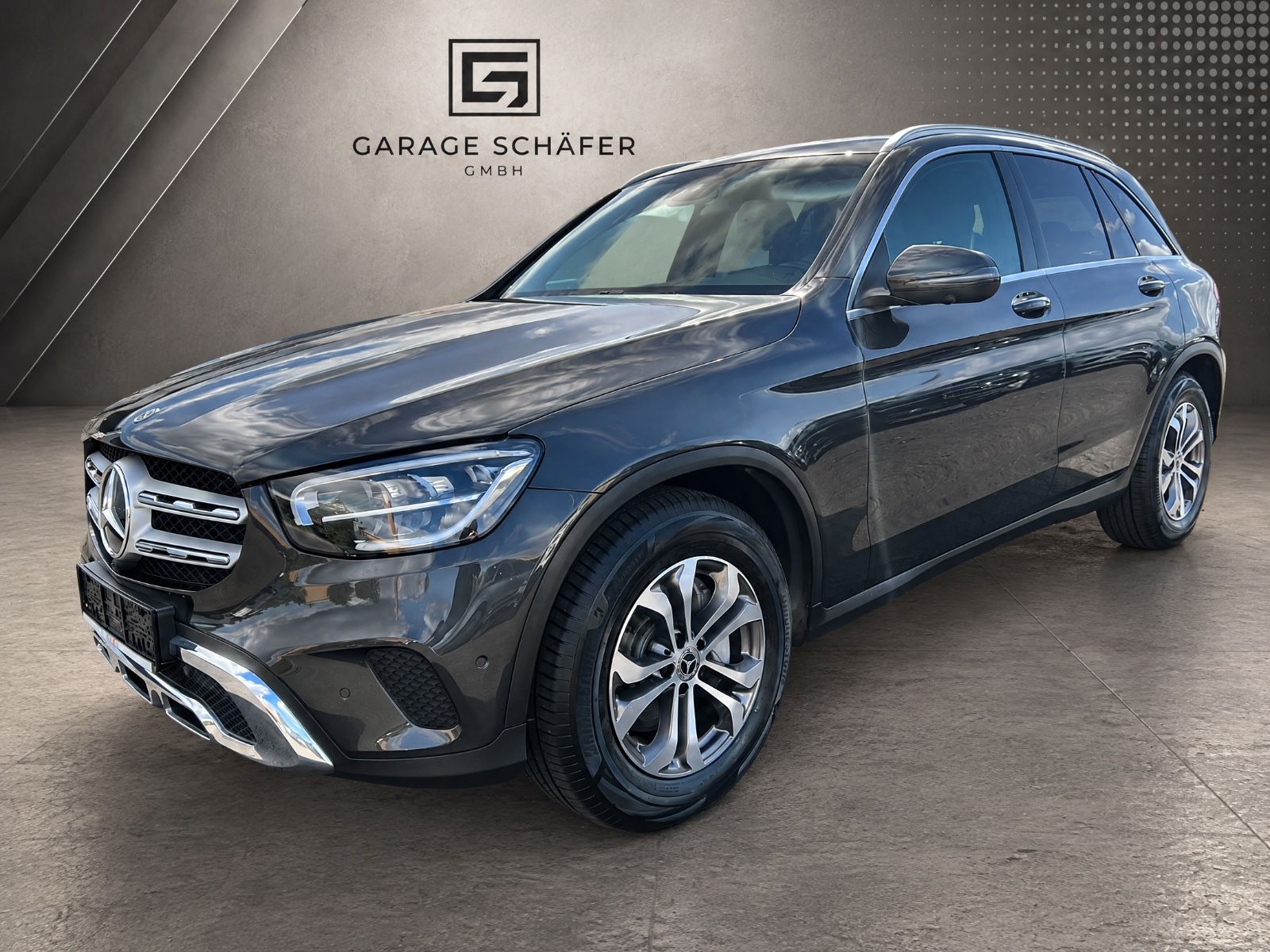 Mercedes-Benz GLC 200 4Matic Facelift Navi LED AHK 360*
