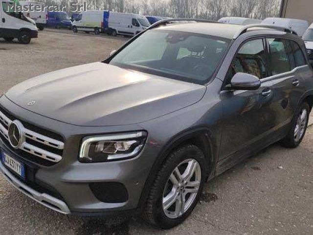 Mercedes-Benz MERCEDES-BENZ GLB 200 GLB d Business Sport auto  imagem 2