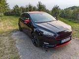 Ford Focus 1,5 EcoBoost 182 PS ST-Line Black - Ford Focus: ST Line Black