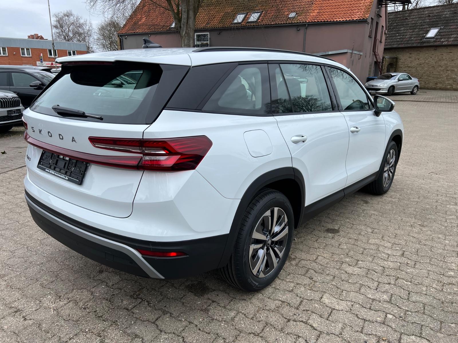 Skoda Kodiaq 1.5 TSI mHEV Selection ACC AHK Matrix 18