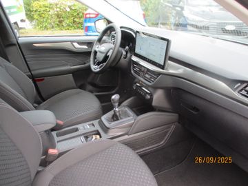 Ford Kuga Titanium 5J Garantie + Winterpaket + Kamera