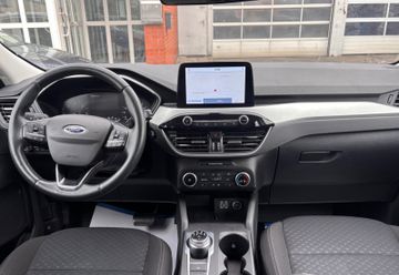 Ford Kuga - 10