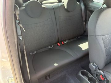 Fahrzeugabbildung Fiat 500C 1.0 Hybrid DOLCEVITA C Navi Temp TZ uvm.