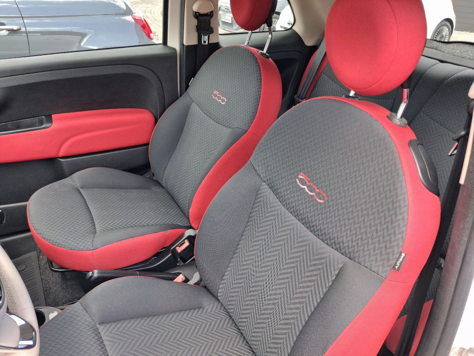 Fahrzeugabbildung Fiat 500 Pop Star