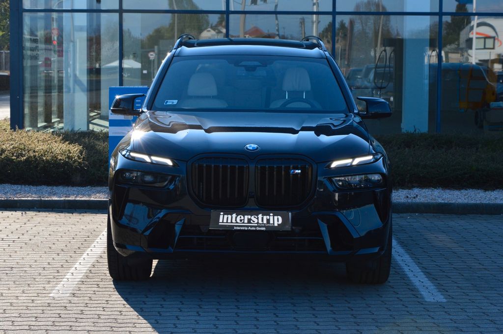 BMW X7 M60 – 2 / 24