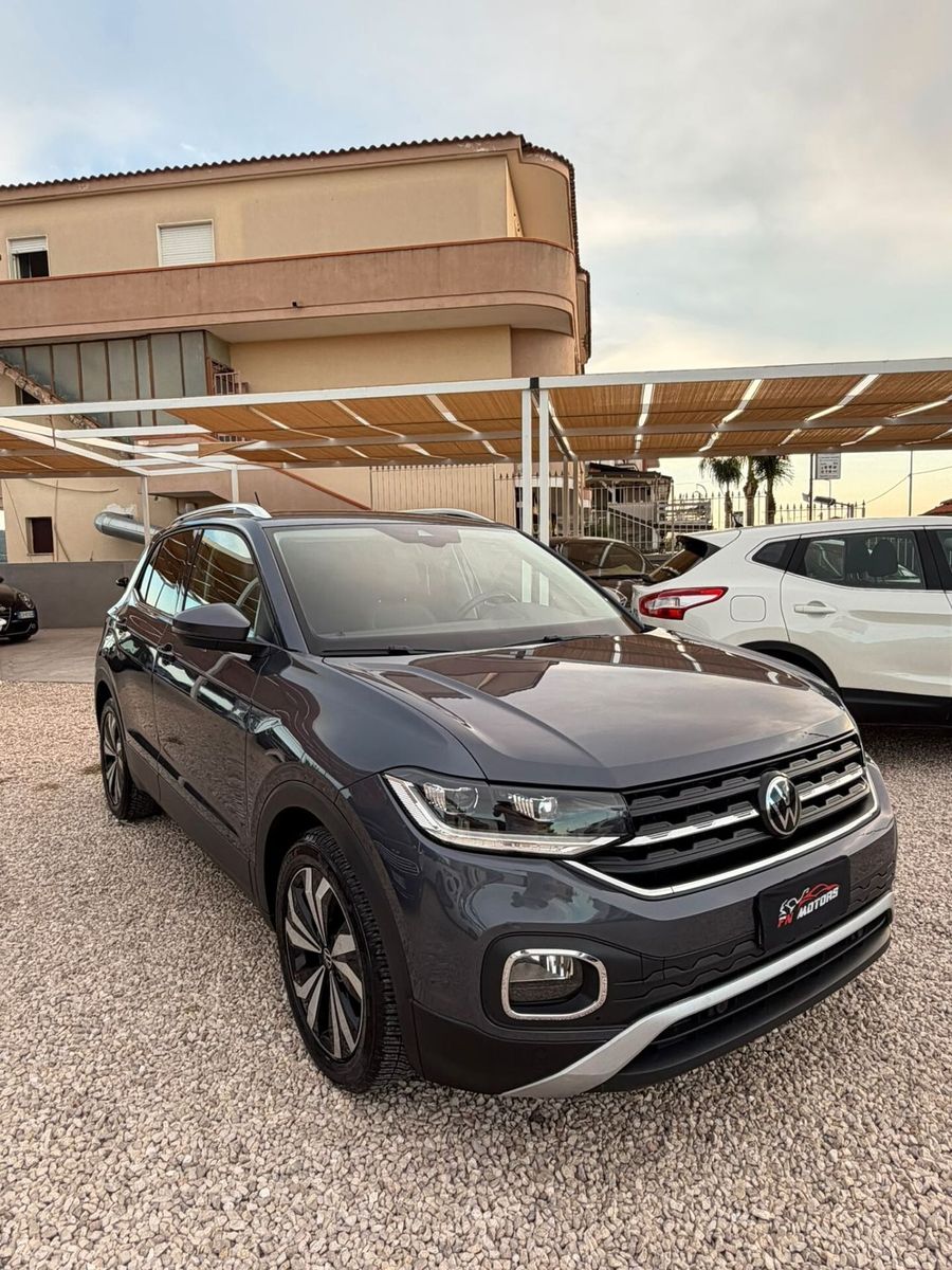 Volkswagen T-Cross 1.0 TSI 110 CV Advanced imagem 2