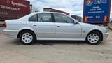 BMW 520i A - - BMW 520 aus 2001: 520i