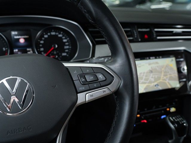 Passat Variant Business TDI el. Heckkl. LED ACC
