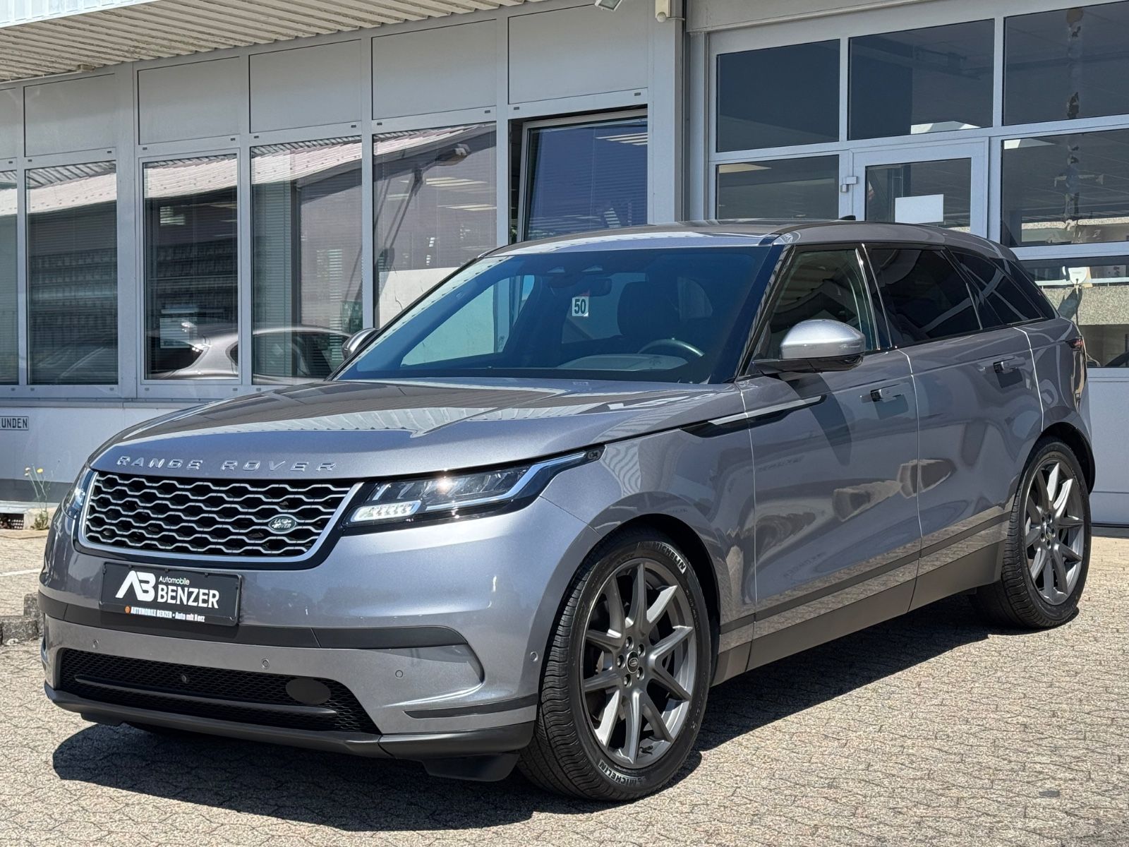 Fahrzeugabbildung Land Rover Range Rover Velar/360*Cam/LED/CapPlay/LEDER/