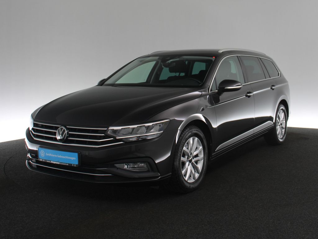 2023 Volkswagen Passat Variant