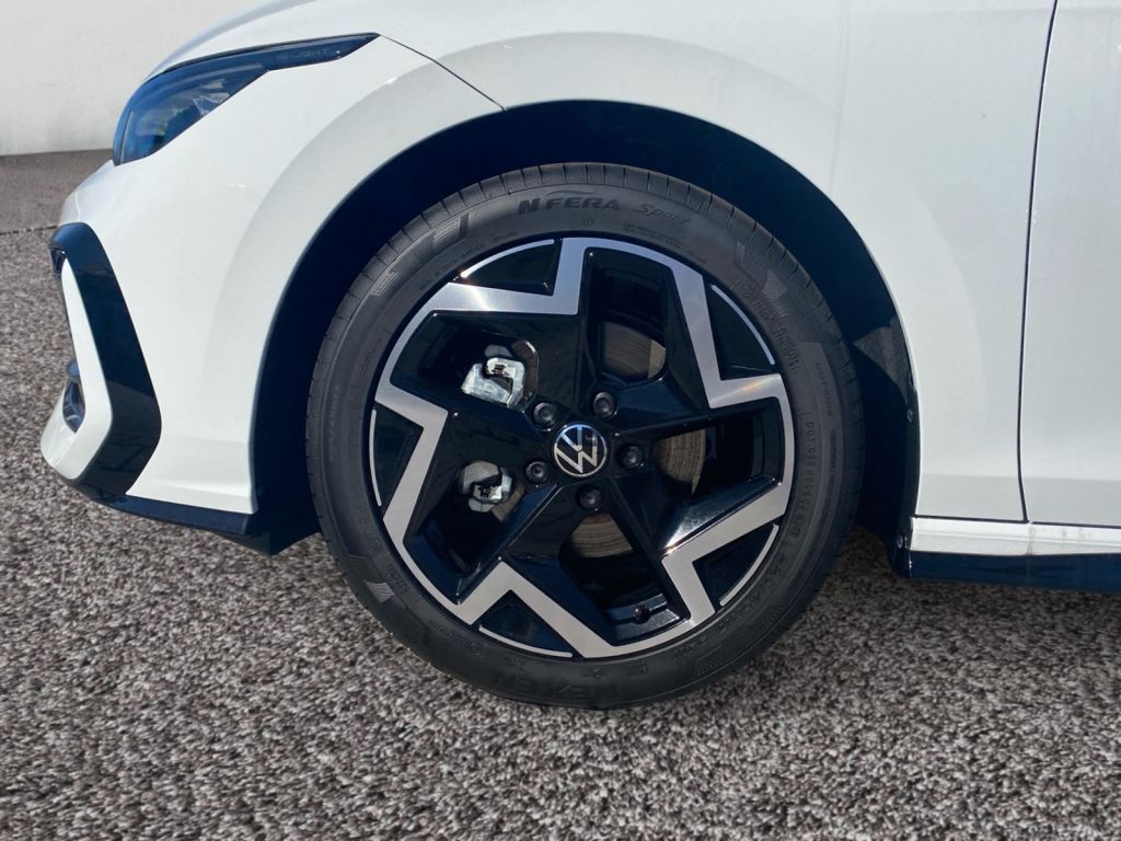 Volkswagen Golf - Bild 14