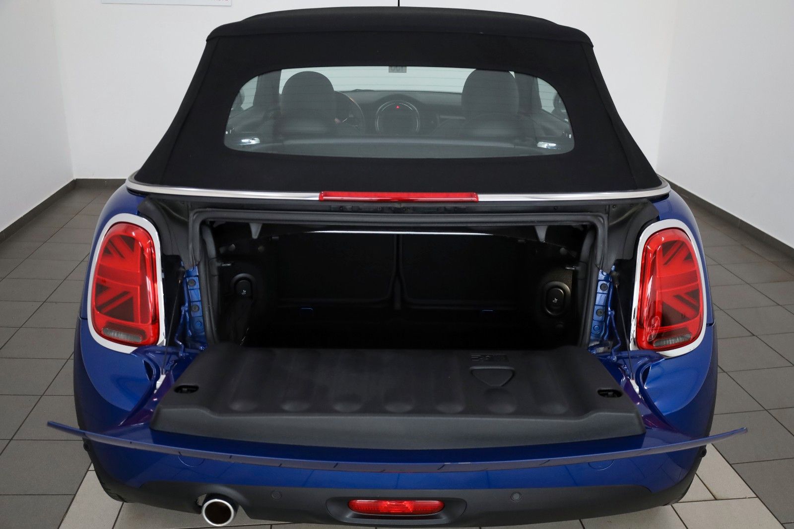 Fahrzeugabbildung MINI COOPER Cabrio, Chili, T.Leder,Navi,LED,Kamera+WR