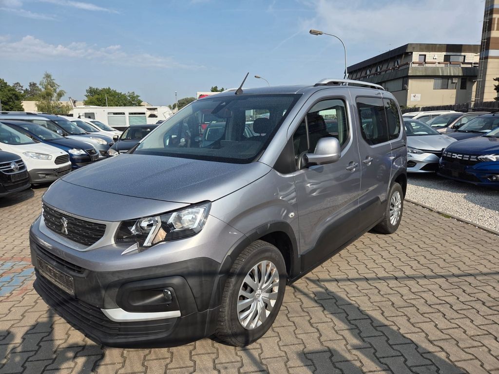 Image of Peugeot Rifter