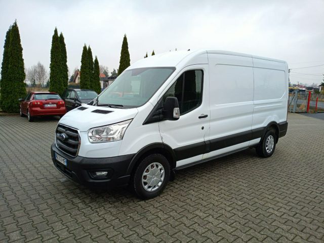 Ford Transit L3H2 2.0 130PS navi LED