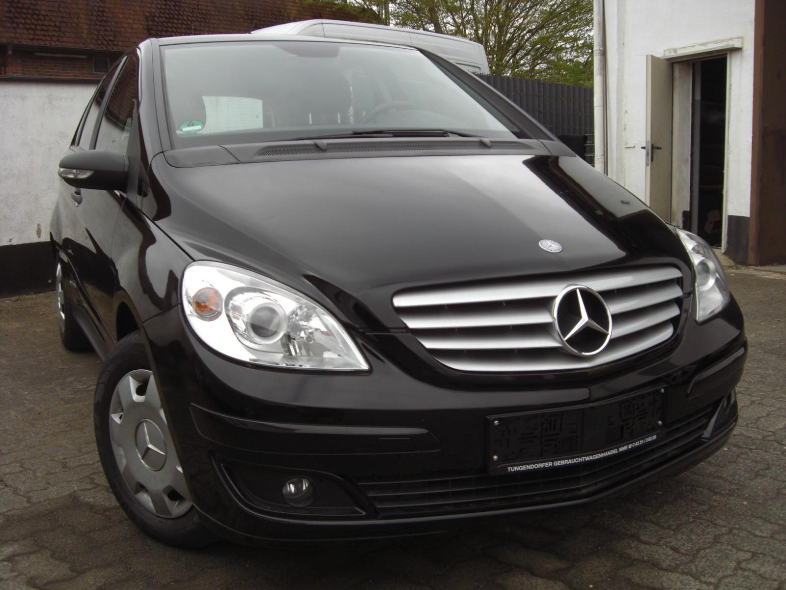 Mercedes-Benz B170 2005 — rear view