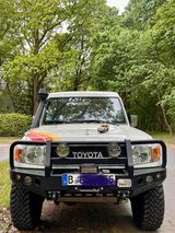 Toyota Land Cruiser GRJ78 4.0 Benzin - Toyota Land Cruiser mit Benzin-Antrieb: Geländewagen